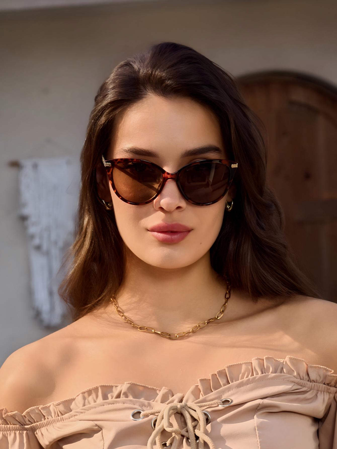 Photography Outdoor - Retro minimalistische Cat Eye-modebril met decoratieve