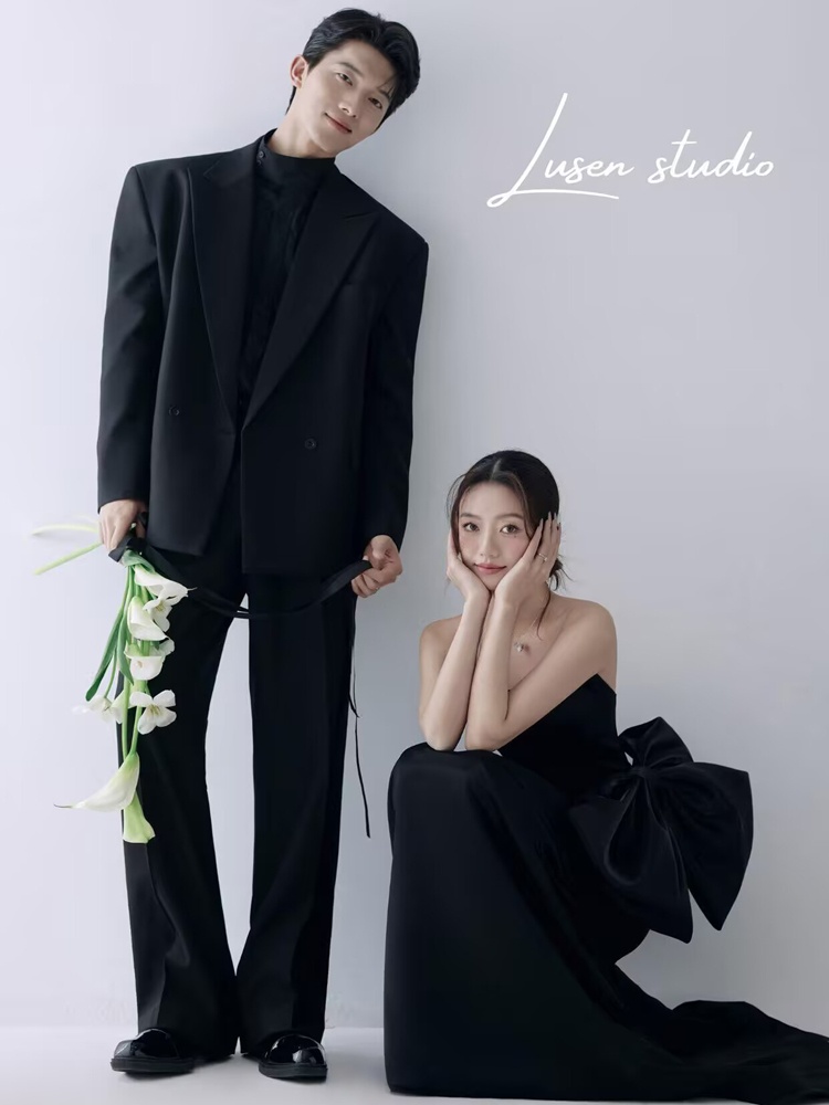 Minimalistische zwarte off-sho - Photography Wedding recensie en prijs
